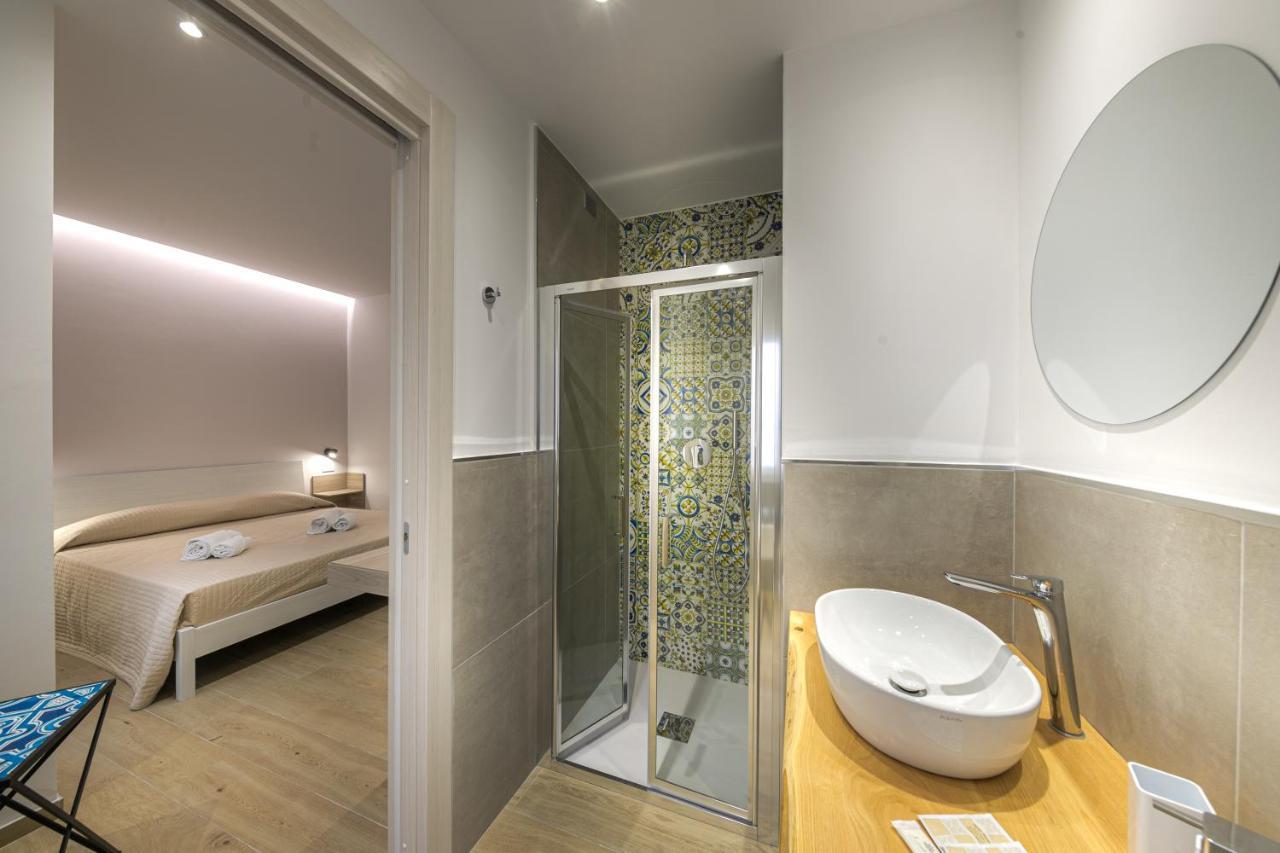 Coresi Rooms 체팔루 외부 사진