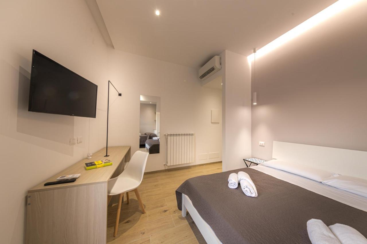 Coresi Rooms 체팔루 외부 사진