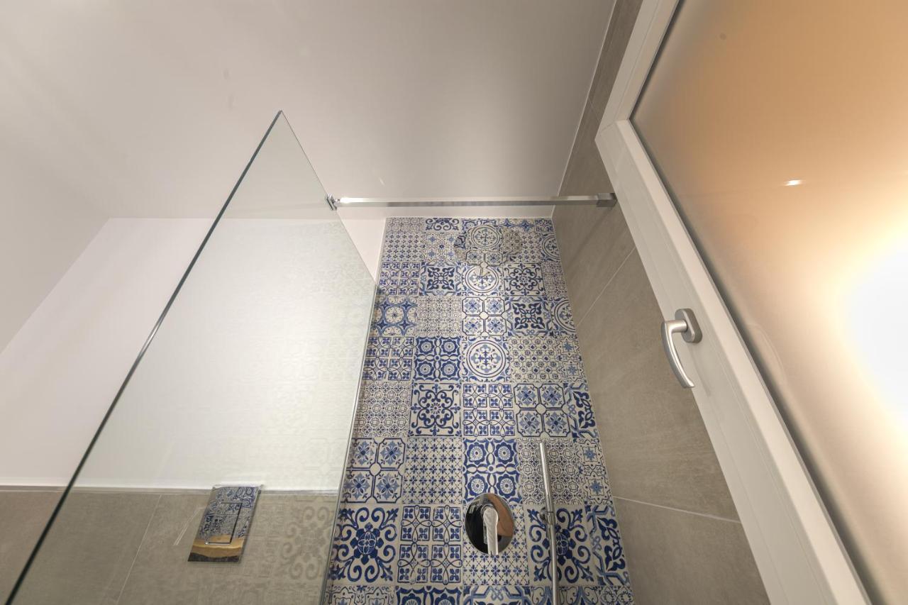 Coresi Rooms 체팔루 외부 사진